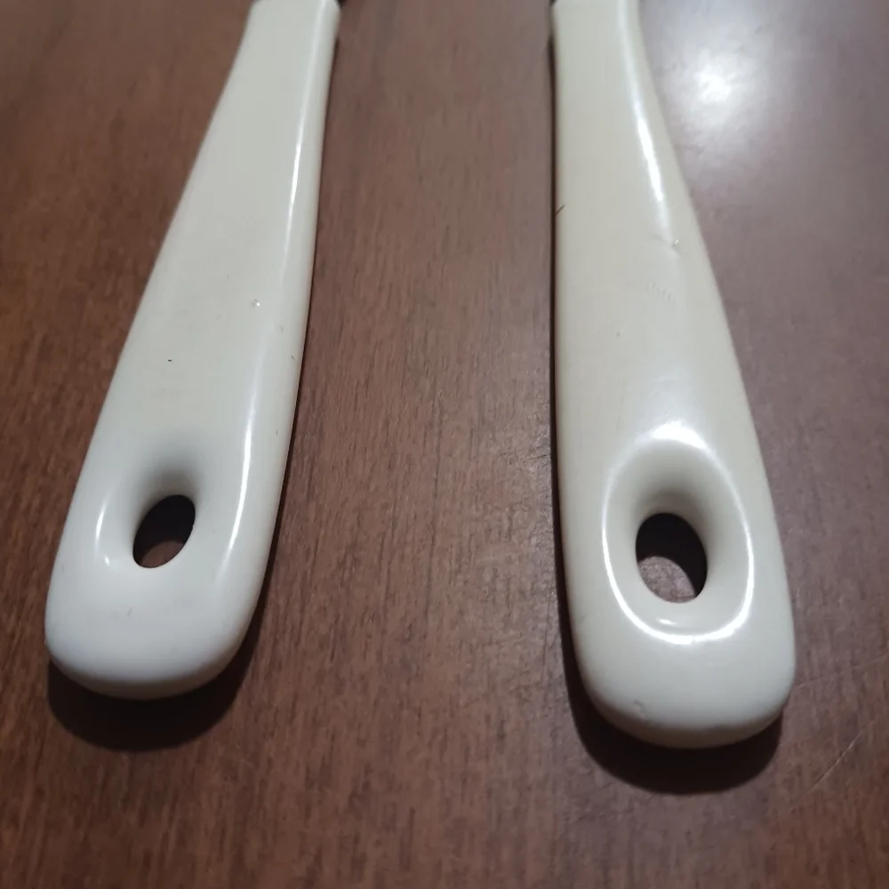 2 1971 Casualware Stainless Imperial Butter Knives White Stainless Silverware